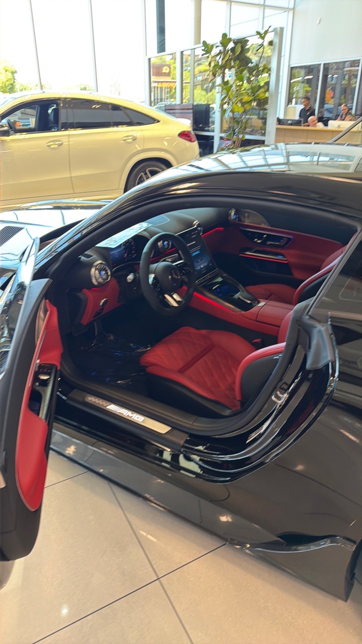 2026 Mercedes Benz Amg Gt Coupe 55 - Black exterior view 13