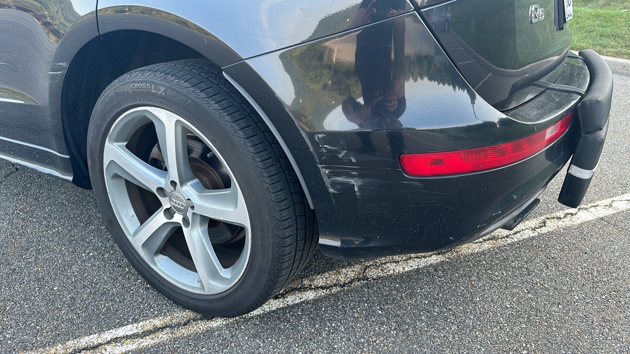 2013 Audi Q5 Premium Plus - Black exterior view 10