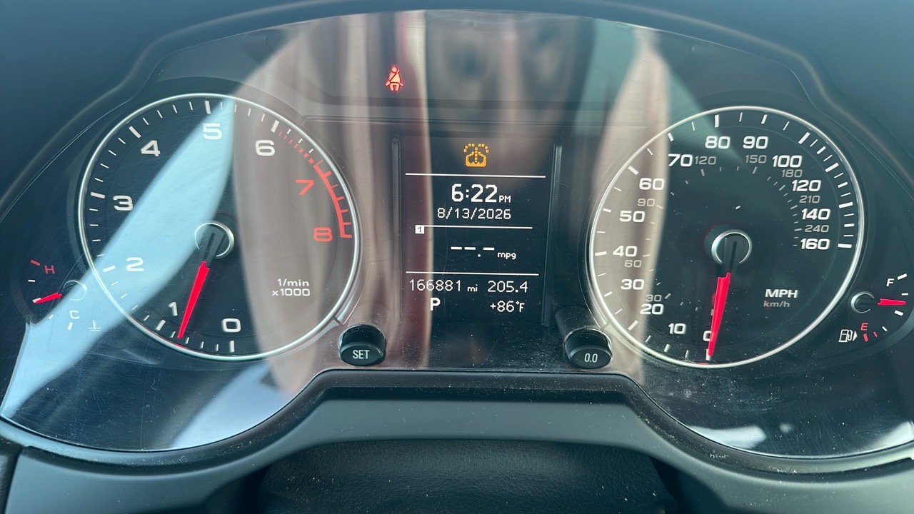 2013 Audi Q5 Premium Plus - Black exterior view 31