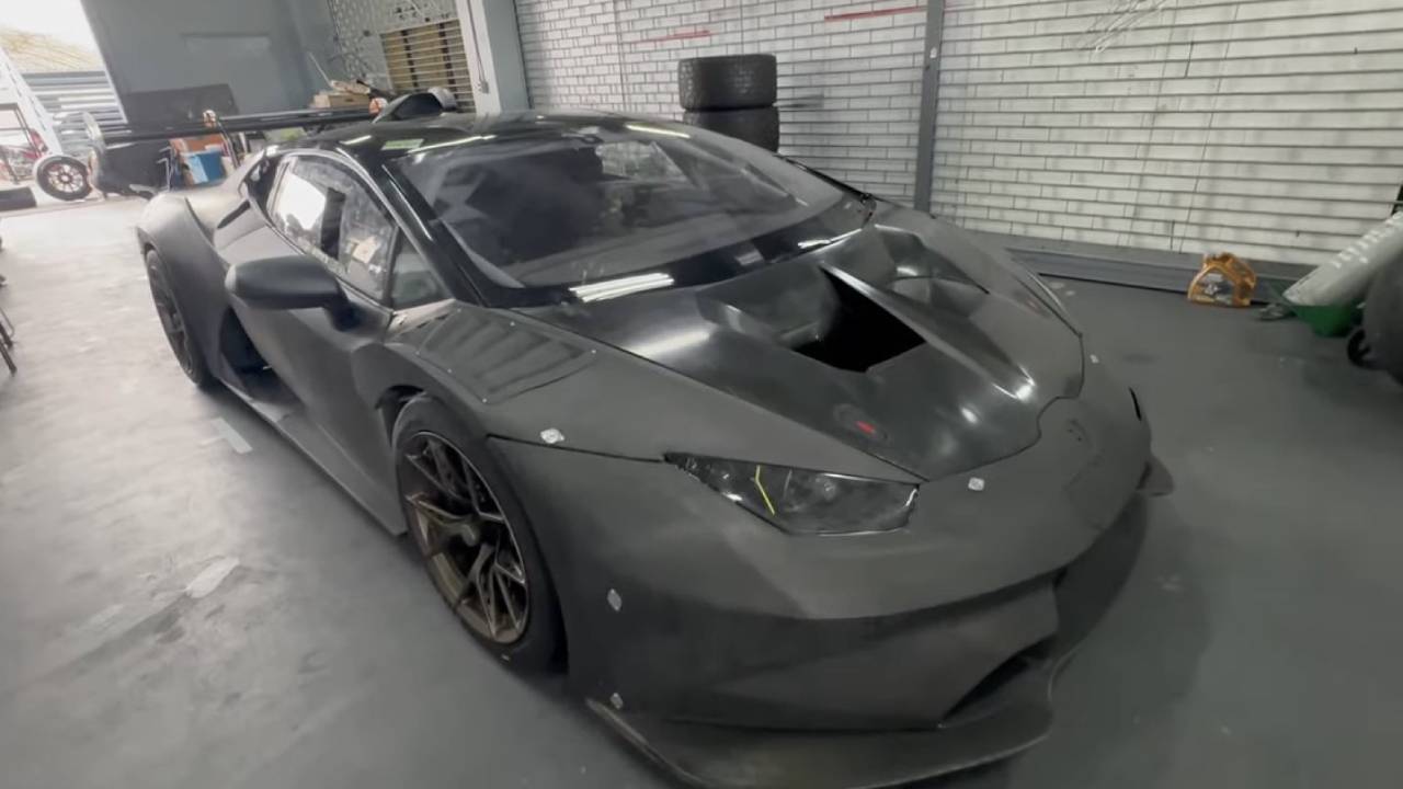 İnanılmaz: Lamborghini'ye Honda Civic motoru yerleştirildi!