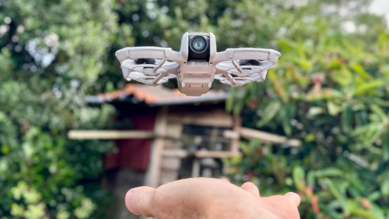 Dji neo