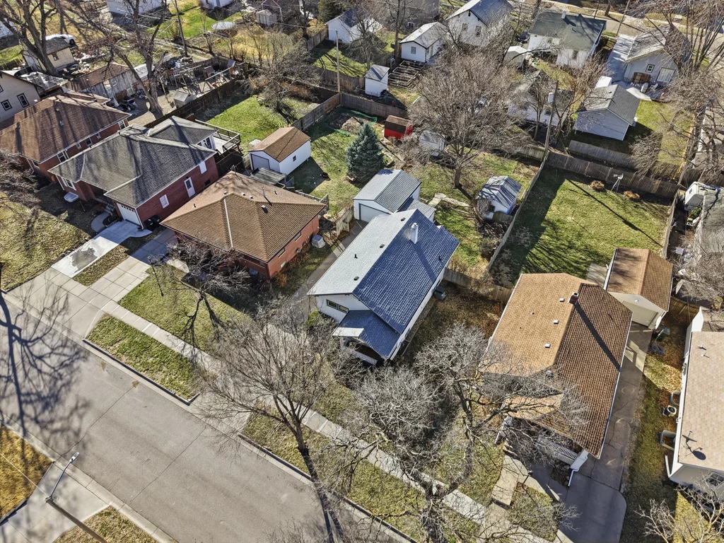 1421 Otoe St-05