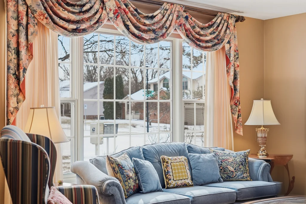 4648 Happy Hollow Ln - 10