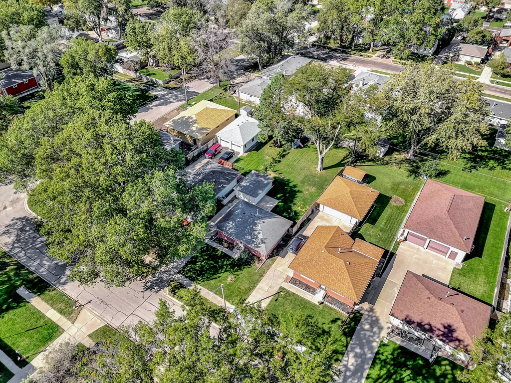 5720 Knox St-03