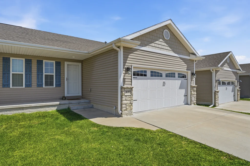 3132 King Ridge Blvd-05