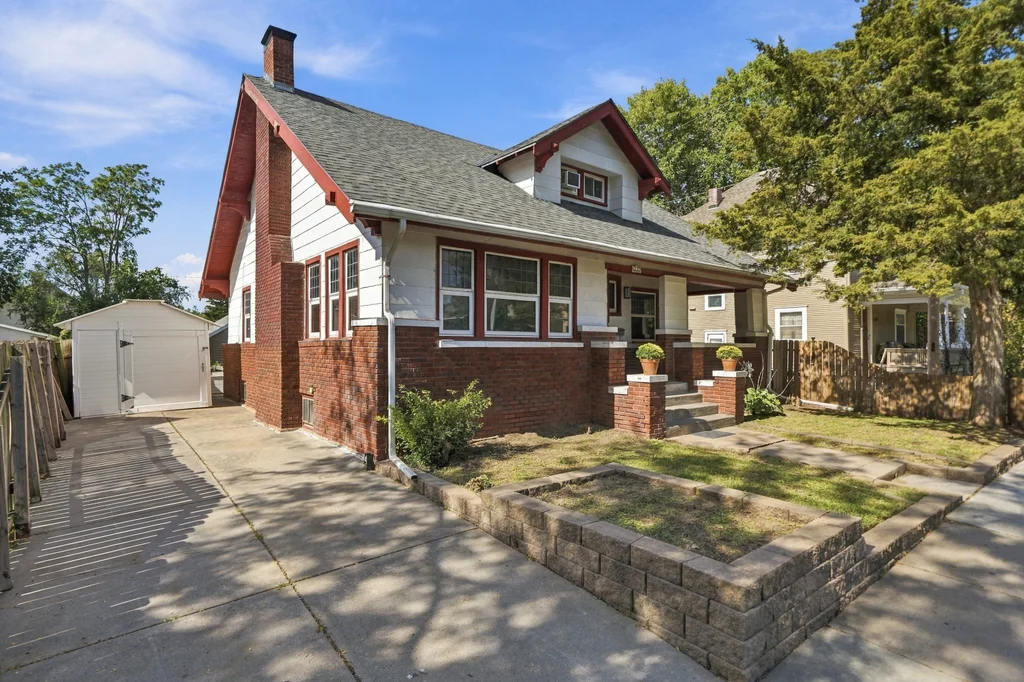 1227 S 16th St-07