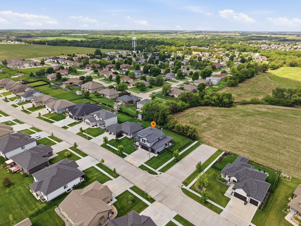 1111 Terrace View Dr-02