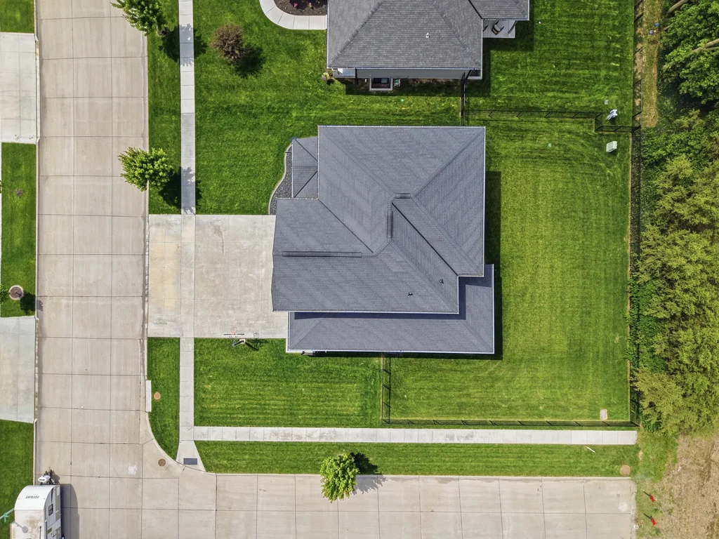 1111 Terrace View Dr-04