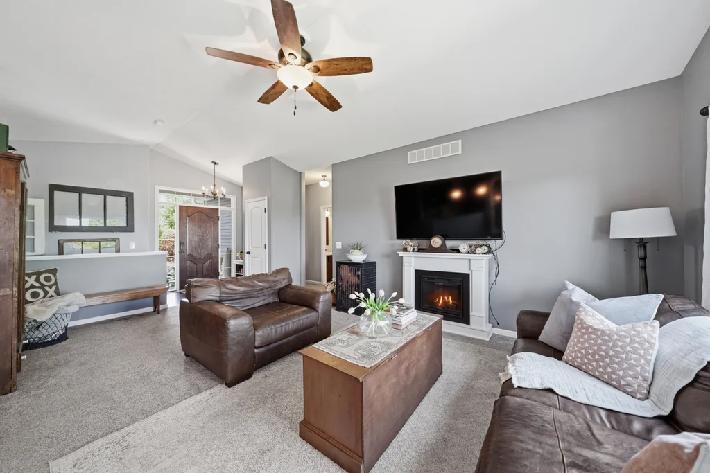 6210 Thompson Creek Blvd-08