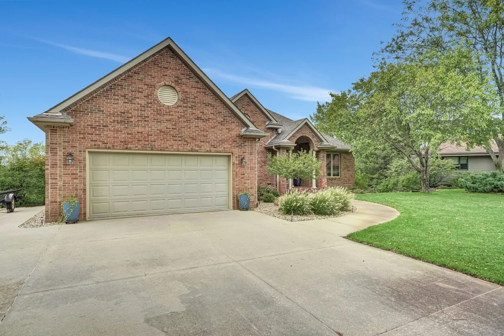 1919 Buena Vista Point-06