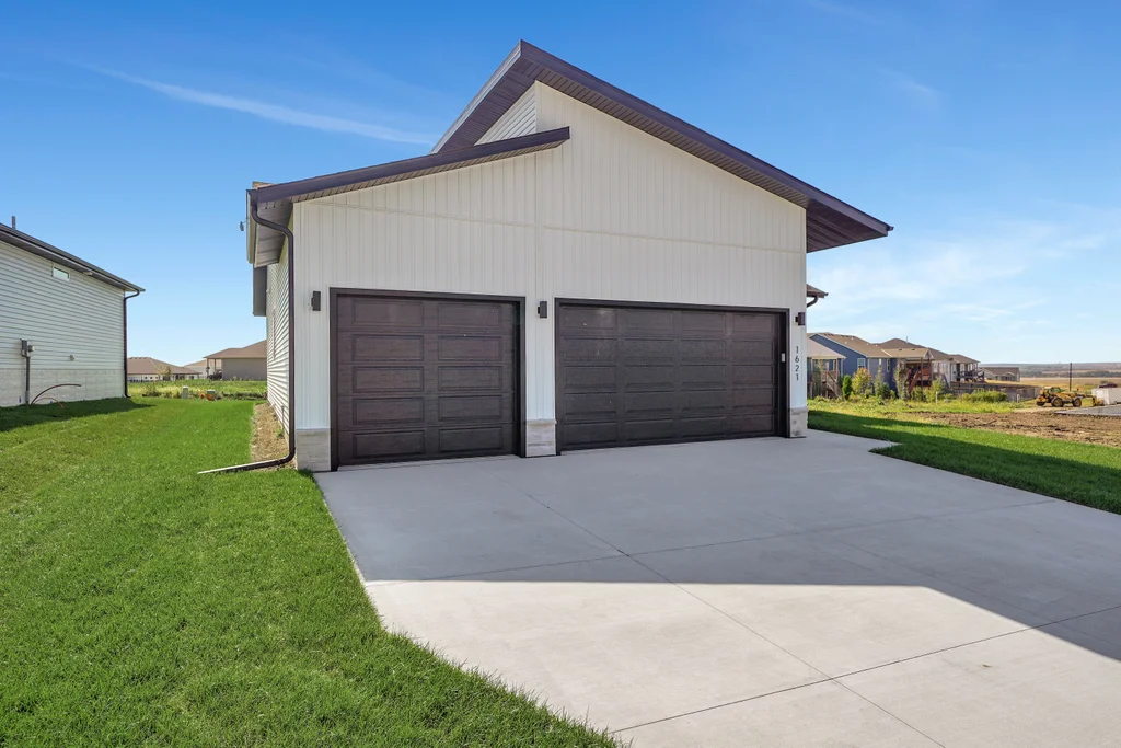 1621 W Trout Drive-06