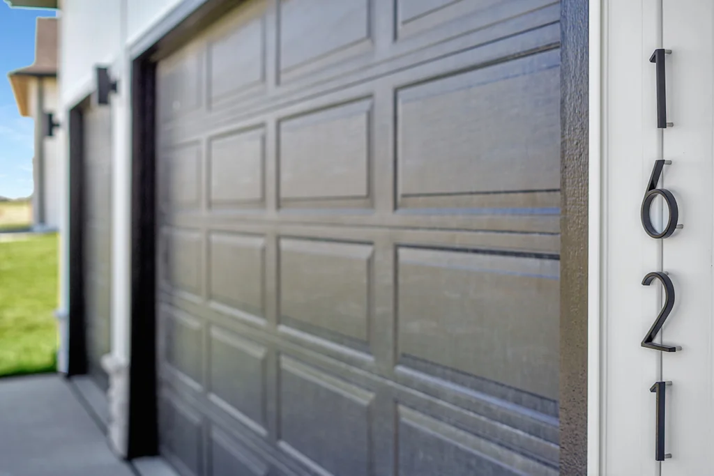 1621 W Trout Drive-07