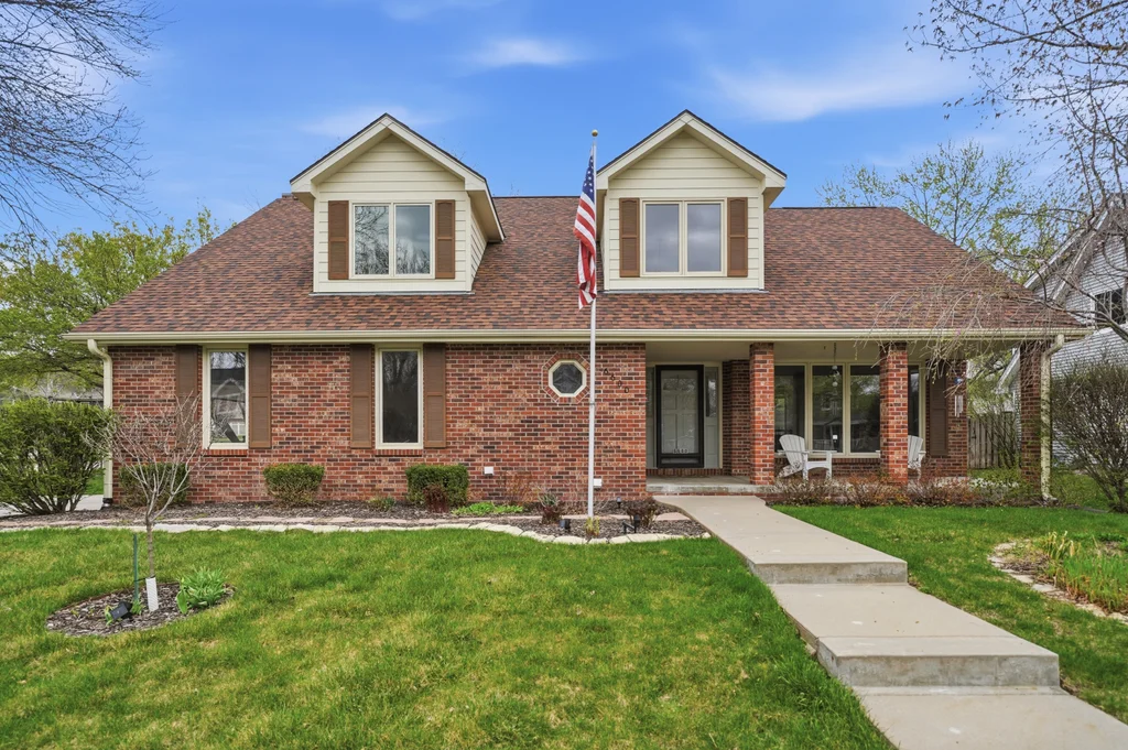 6600 Crooked Creek Dr-01