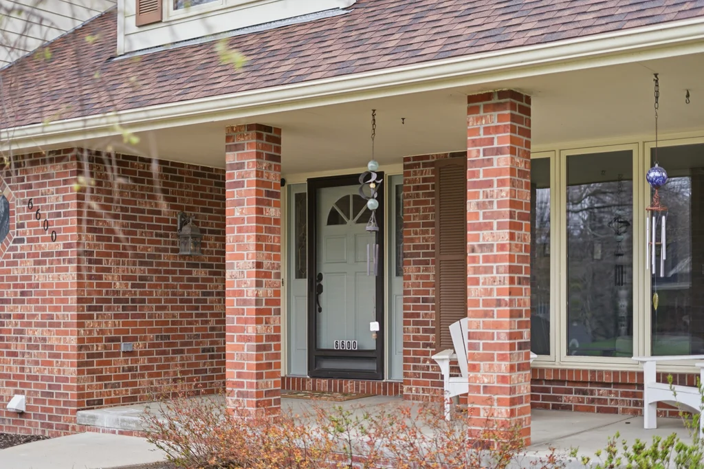 6600 Crooked Creek Dr-08