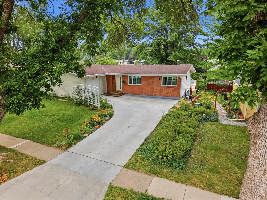 510 N 75th St-05