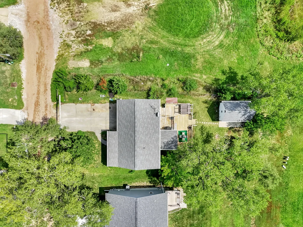 1609 W C St-04