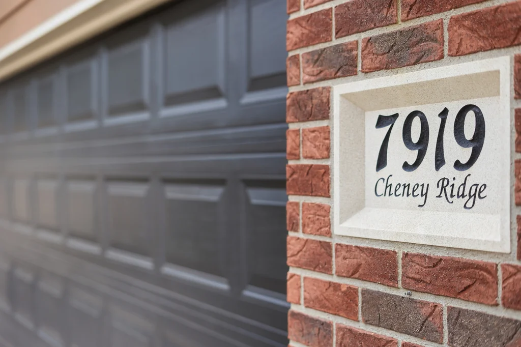 7919 Cheney Ridge Rd-07