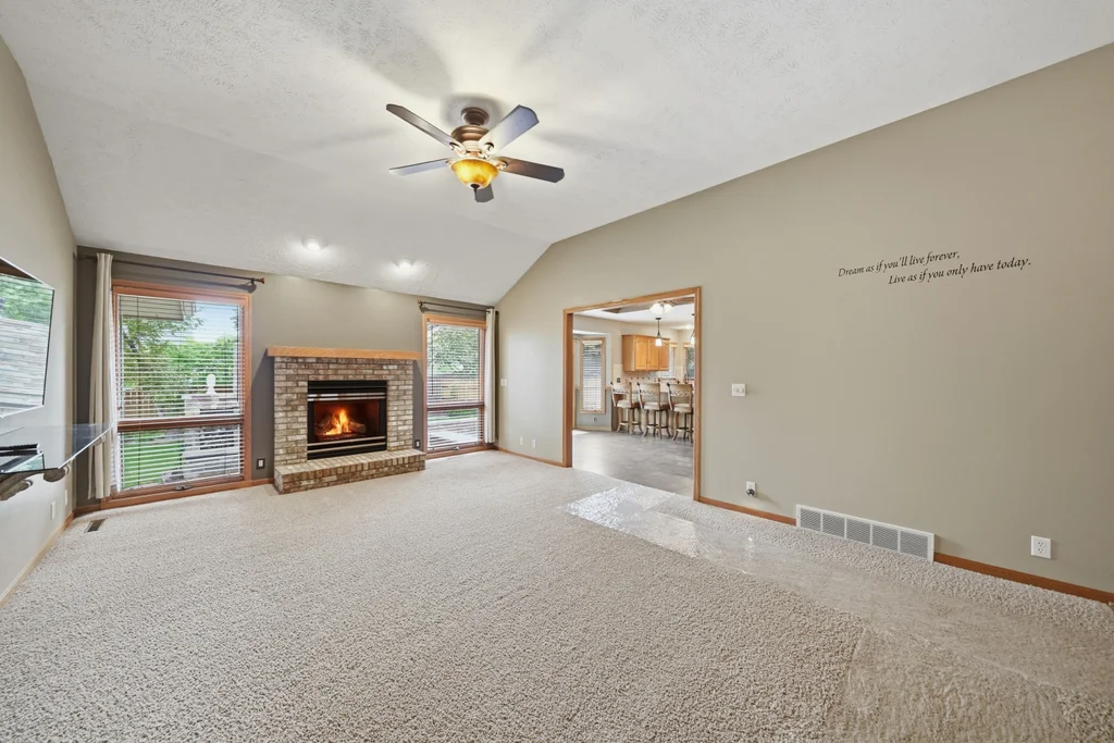 21780 Ponderosa Dr-10