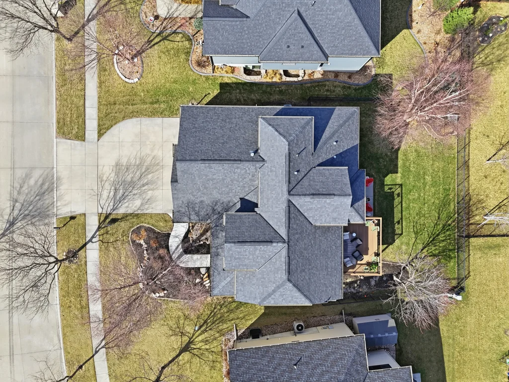 9212 S 29th St-04