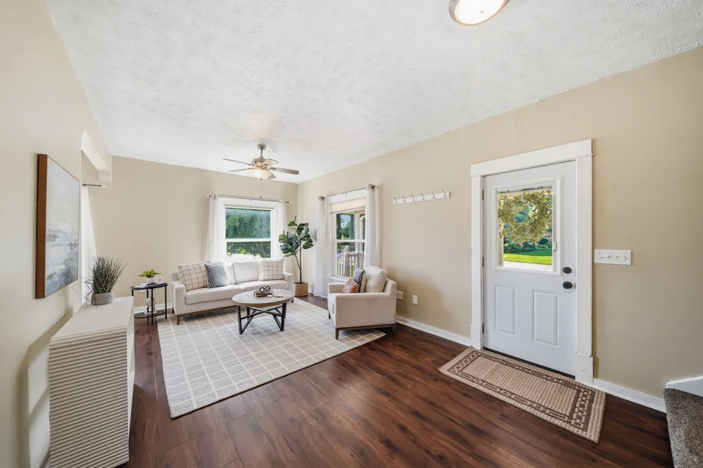 5842 Cleveland Ave-09