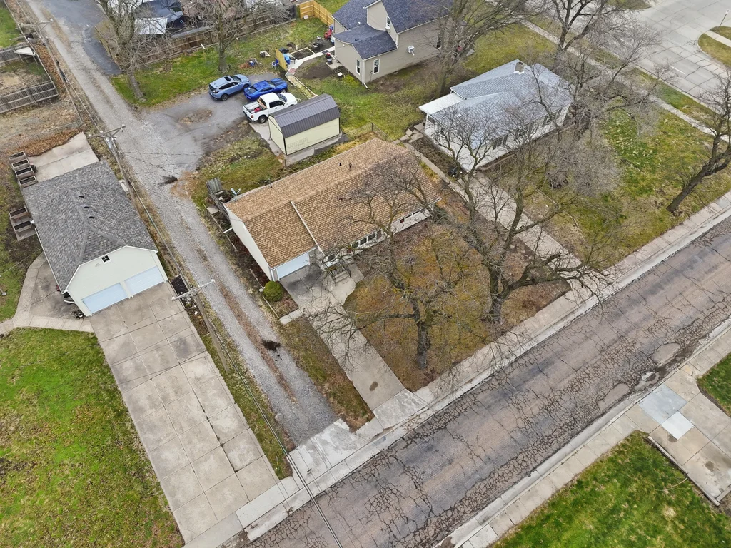 208 N 16th St-02