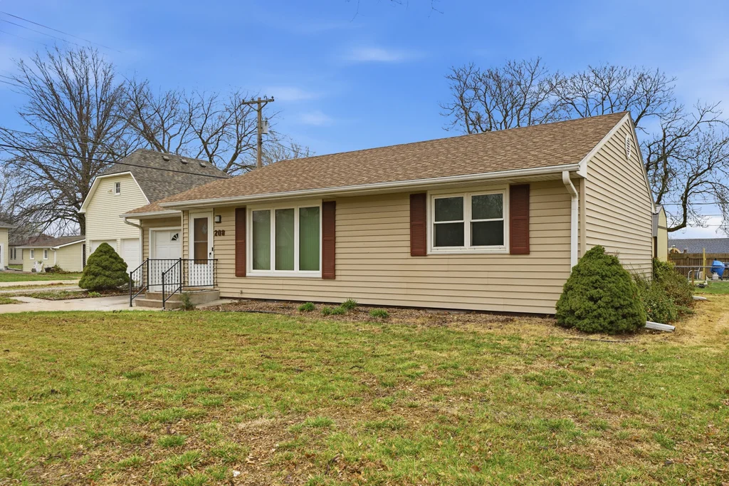 208 N 16th St-05