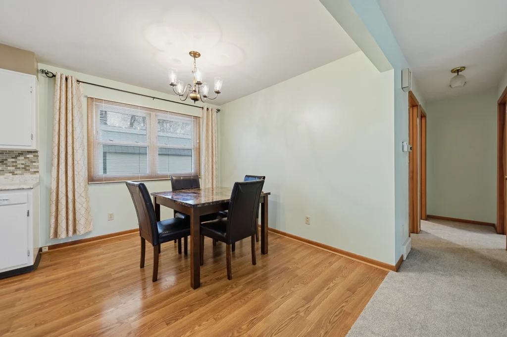 208 N 16th St-10