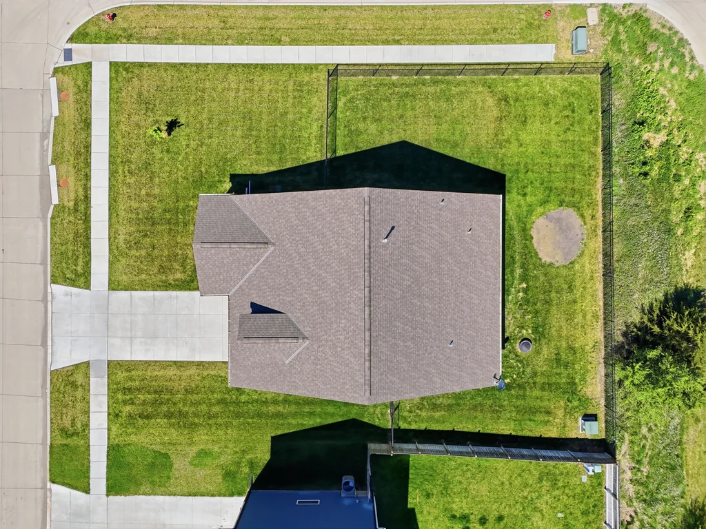 350 Kristi Ln - 04