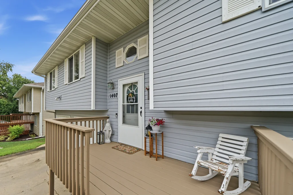 1407 Bell St-07