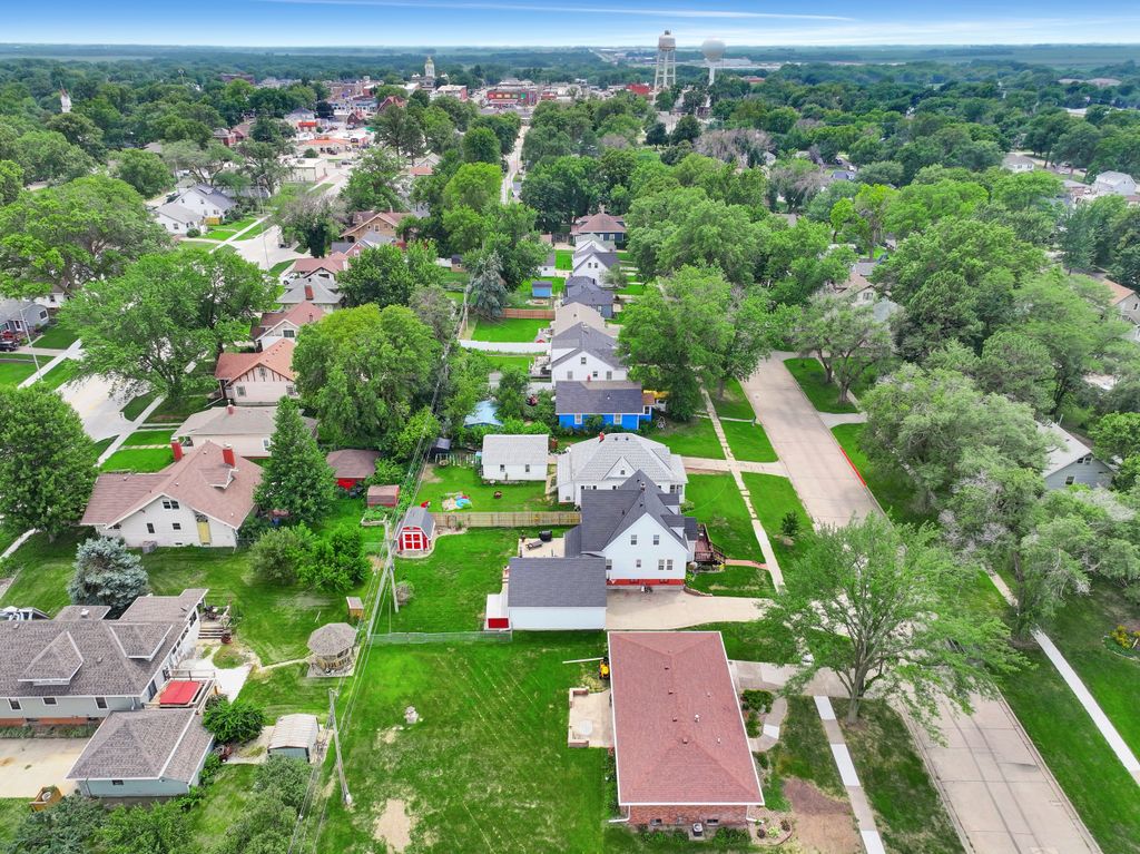 736 N 7th St-02