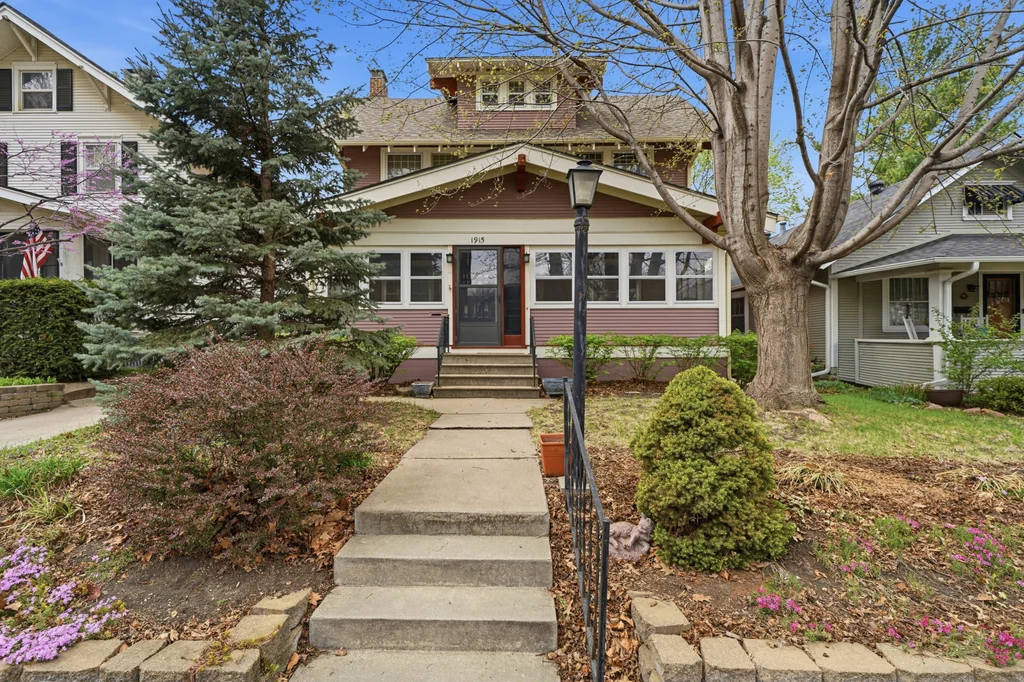 1915 S 23rd St-01