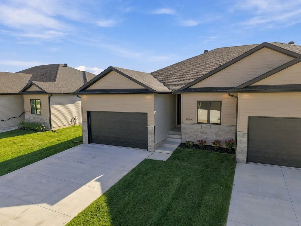 10507 Majestic Ln-07