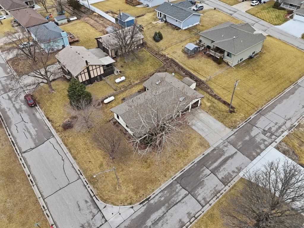 341 Elk Creek Rd-04