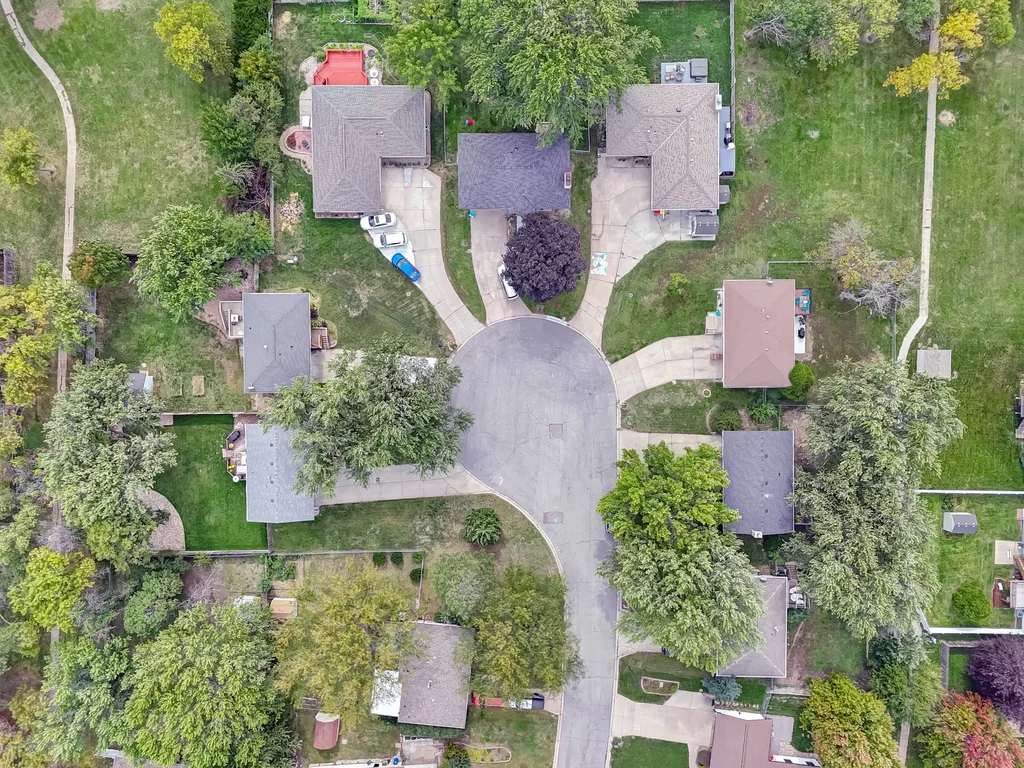 5620 S 42nd St Ct-03