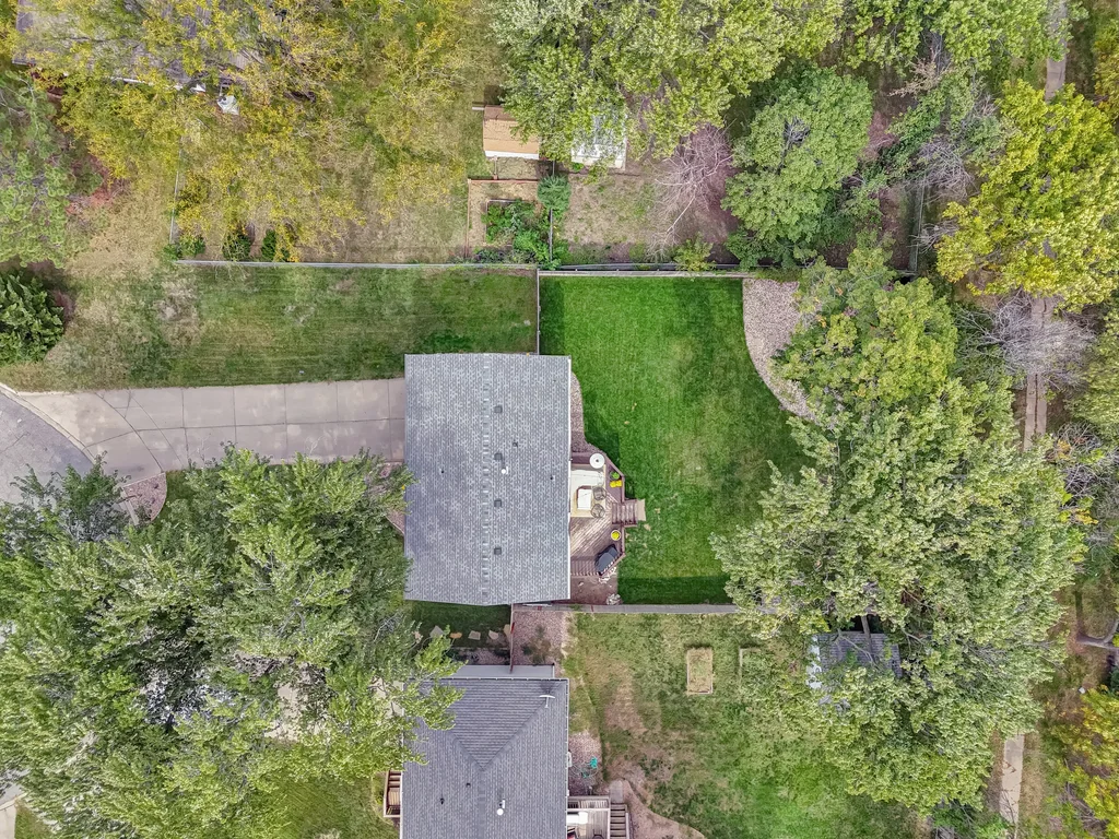 5620 S 42nd St Ct-04