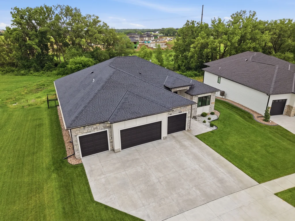 3475 Tree Line Drive-06