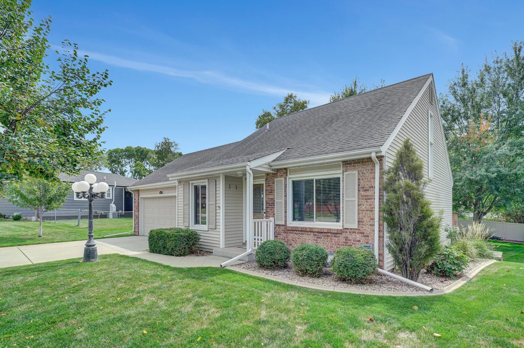 807 Daybreak Dr-09