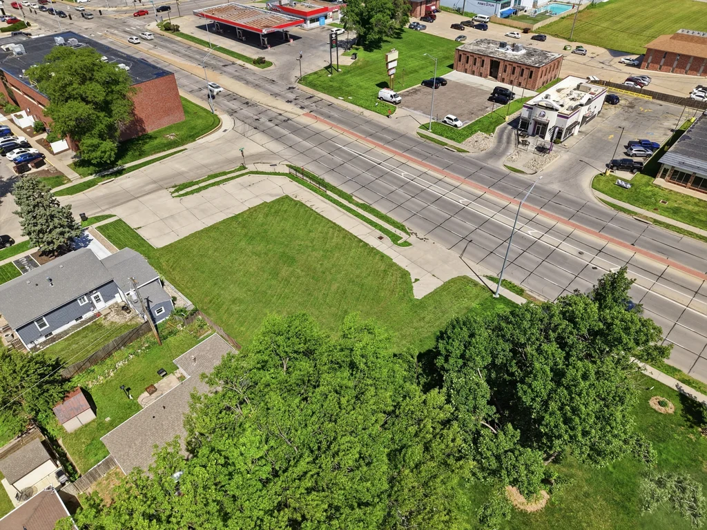 4501 O St-06