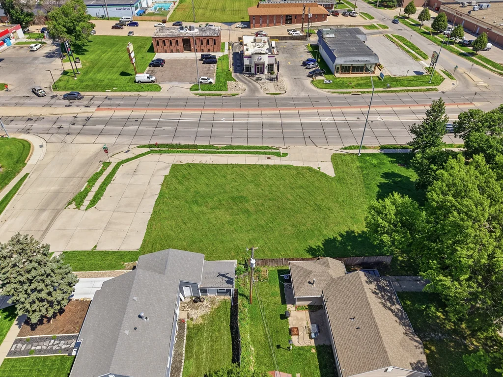 4501 O St-07