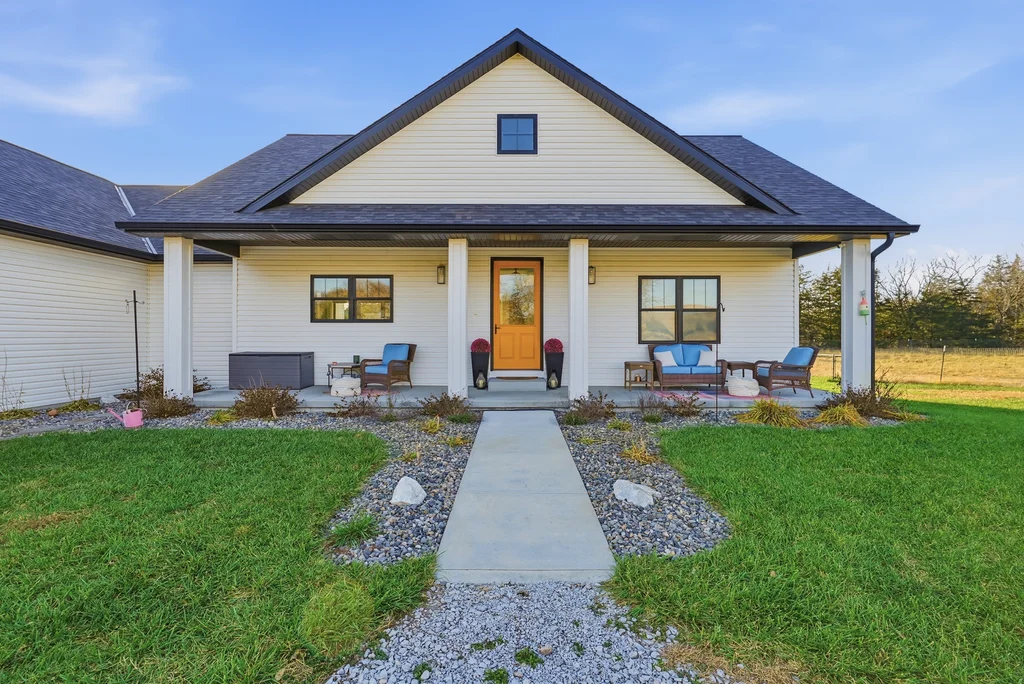 10811 NW 132nd St-01