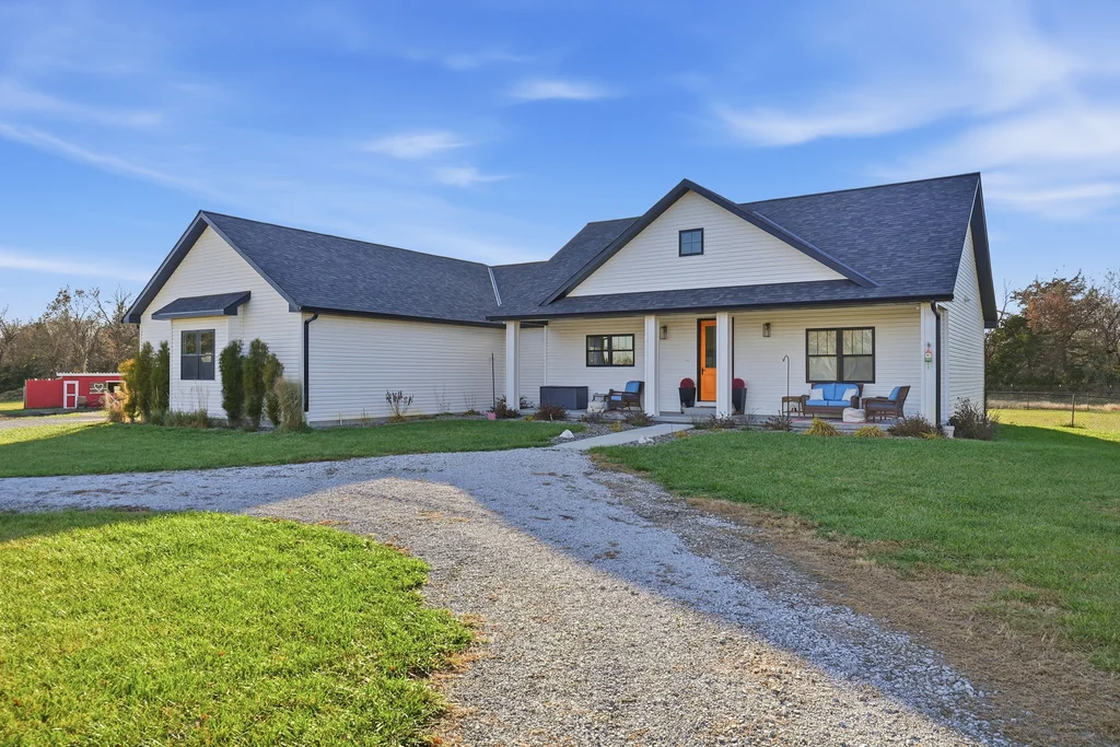 10811 NW 132nd St-09