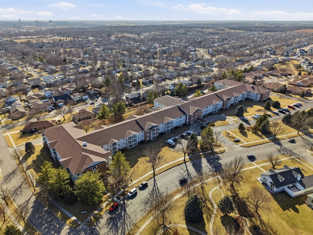 2425 Folkways Blvd-02