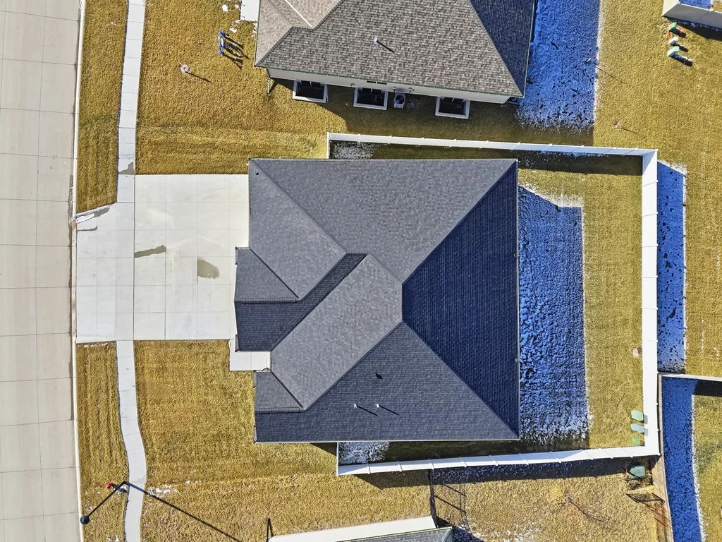 7500 Augustine Ave-03