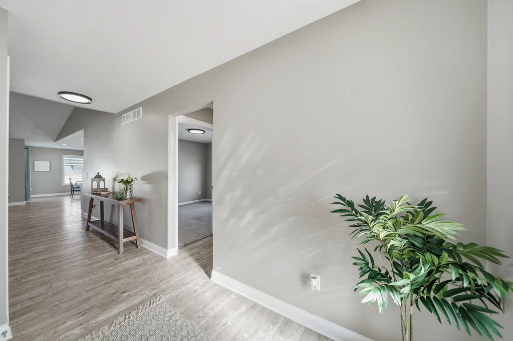 7500 Augustine Ave-07