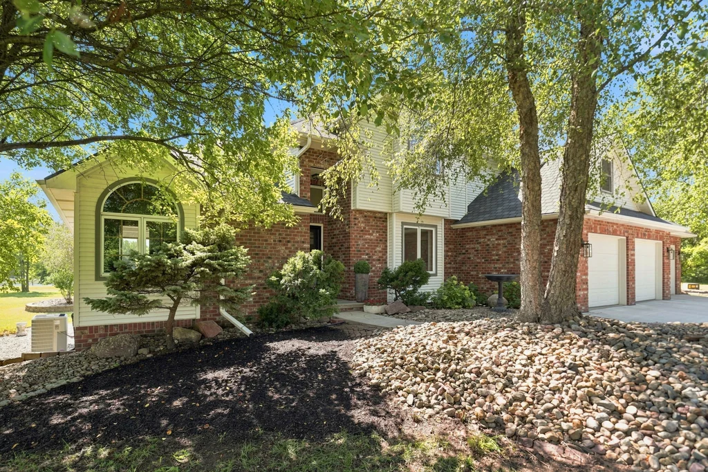 10071 Springlake N Ln-009