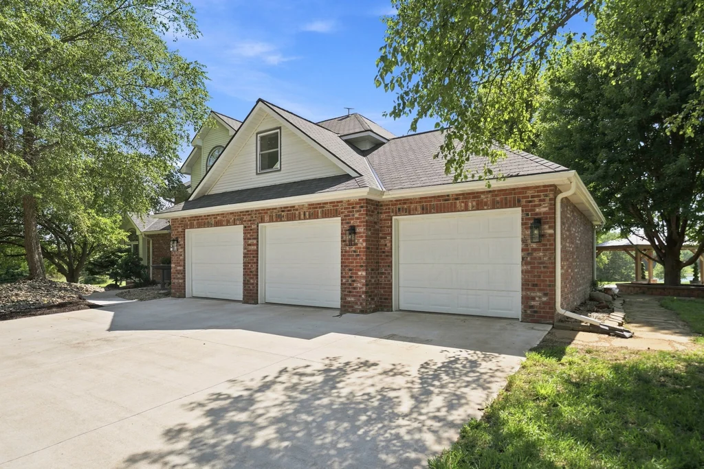 10071 Springlake N Ln-010