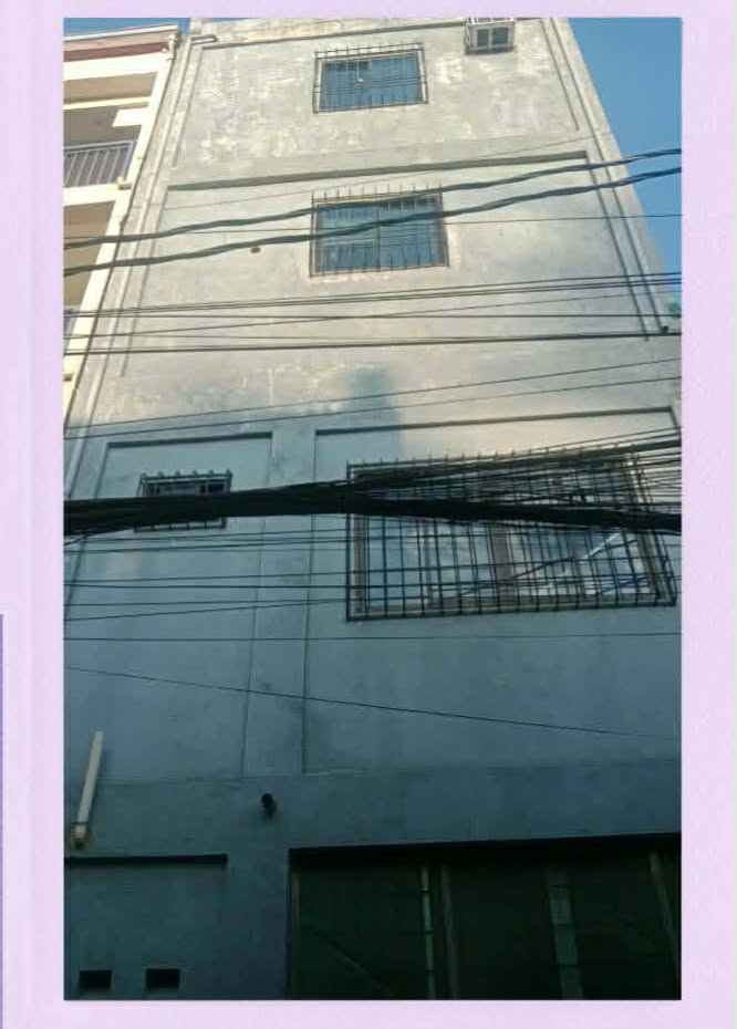 INCOME-GENERATING BUILDING FOR SALE NEAR COST GUARD, TAGUIG CITY in Philippines, 