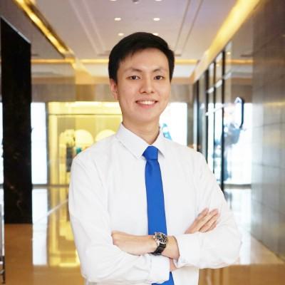 Jan Yao, listing agent