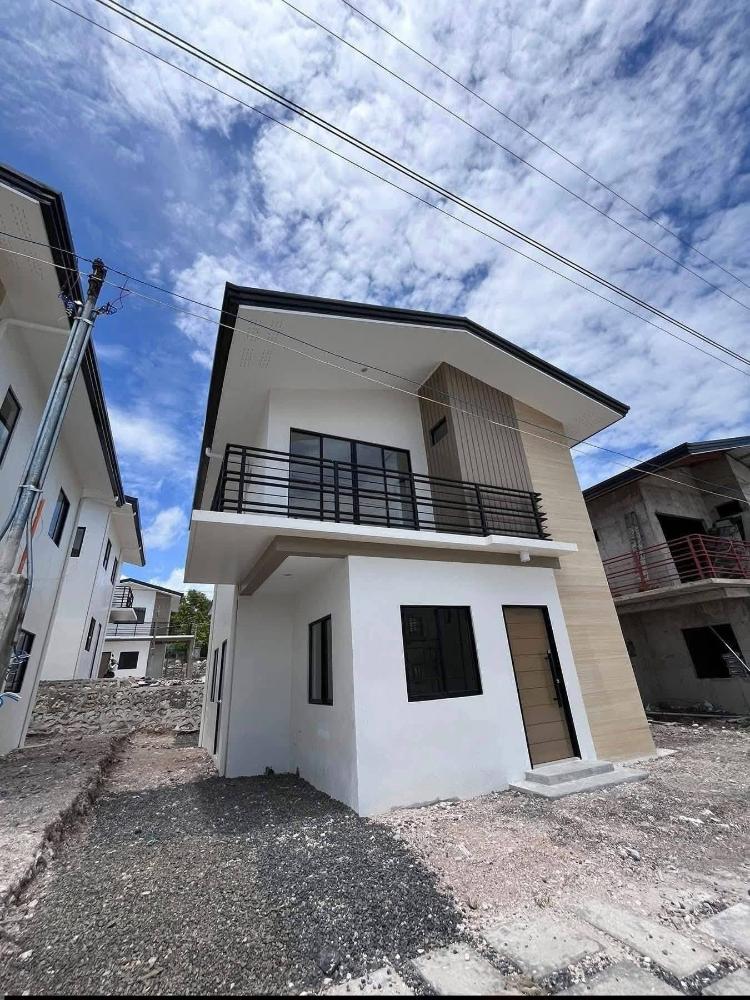 Tierra Alta Residences - Dianna Townhouse — Philippines, 