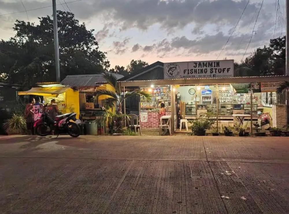 Zone 3 Mauswagon Laguindingan Misamis Oriental- House and Lot  — Philippines, 